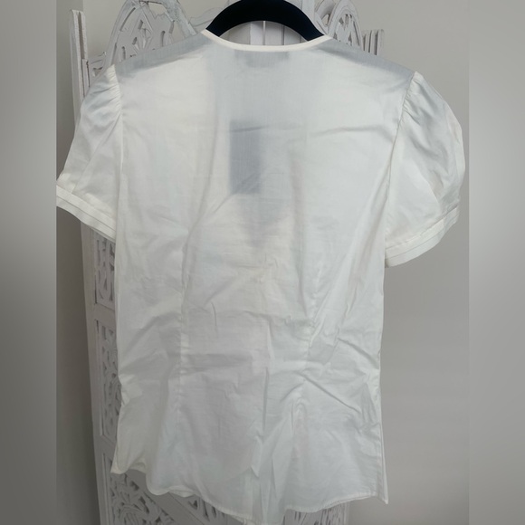 BNWT BCBG Woven Top - Picture 3 of 3
